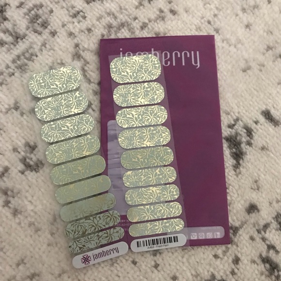Jamberry - FRESH FERN - Picture 2 of 3